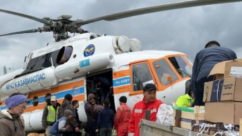 Фотография к новости: Зардап шеккен өңірлерге 126 535 кг гуманитарлық көмек жеткізілді