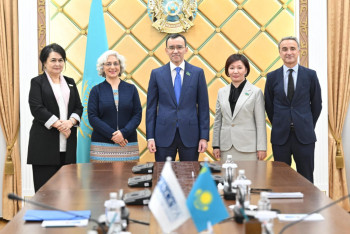 Фотография к новости: Әшімбаев ЕҚЫҰ Парламенттік Ассамблеясының делегациясымен кездесті