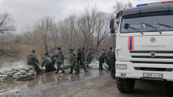 Фотография к новости: Аймақтарда 8 млн текше метр еріген қар суы сорылды
