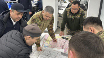 Фотография к новости: Республикалық жедел штабтар тәулік бойы жұмыс істеп тұр