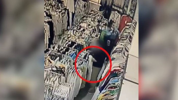 Фотография к новости: Таразда дүкеннен 2 млн теңгеге киім ұрлаған әйел ұсталды