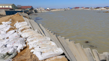 Фотография к новости: Атырауда Жайық өзеніндегі су деңгейі көтеріліп келеді