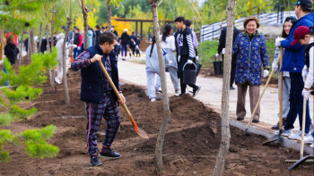 Фотография к новости: Ерекше сенбілік. Әкімдік Астананың үш жеріне ақша  жасырып қояды