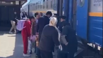 Фотография к новости: Атыраудан жұрт жаппай кетіп жатыр. Жедел штаб түсінік берді