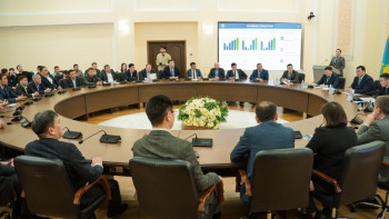 Фотография к новости: Туризм және спорт вице-министрі Жетісудағы ардагерлермен кездесті