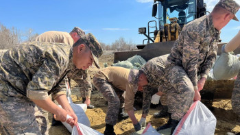 Фотография к новости: Индер ауданына Тараздан 350 әскери қызметші барды