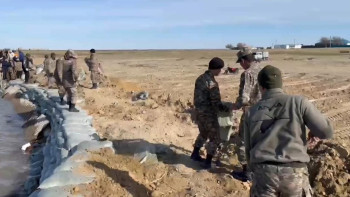 Фотография к новости: Құтқару шараларына әскери қызметшілер тартылды