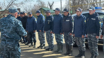 Фотография к новости: Полицейлер қарт күзетшіні құтқарды