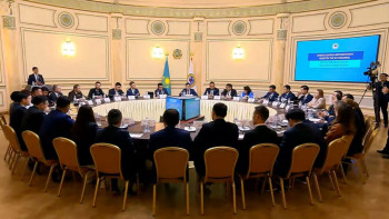 Фотография к новости: Алматыда ардагерлерге 2 млн теңге төленеді