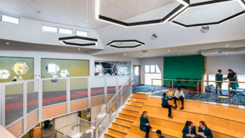 Фотография к новости: Биыл жемқорлардан тәркіленген қаржыға салынған 25 мектеп ашылады