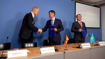 Фотография к новости: Берлинде қазақстандық әкімшілік әділет жүйесінің жетістіктері талқыланды