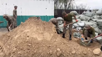 Фотография к новости: Атырау облысы. 139,2 шақырым бөгет тұрғызылды