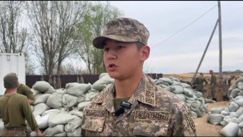 Фотография к новости: Атырау облысы. Бөгет құрылысына 650 әскери қызметші тартылды