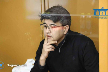 Фотография к новости: Бишімбаев ісі. Сотта VIP бөлмеден табылған скотч туралы айтылды