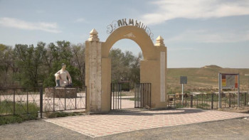 Фотография к новости: "Киелі мекен". Шерқала және Ақмыш сайларынан 50 қапқа жуық қоқыс жиналды