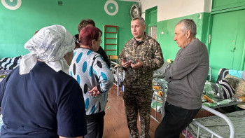 Фотография к новости: Халықтың көкейіндегі сұрақтар бюрократияға қатысты – Геннадий Шиповских