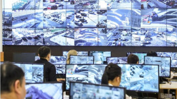 Фотография к новости: Тәулігіне 7 000 өтініш: iKomek109 ортaлығына жыл бacынaн бері 800 мыңнaн acа өтініш түcкен