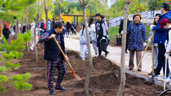 Фотография к новости: Астанадағы экоакцияға қатысушылар фитнес-клубқа абонемент ұтып ала алады