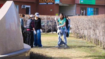 Фотография к новости: «Жас сарбаздар» экологиялық акцияға қатысты