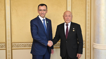 Фотография к новости: Сенат төрағасы Медетқан Шеримкуловпен кездесті