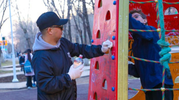 Фотография к новости: Таза Қазақстан. Астанада экологиялық науқаны аясында «Тоқта, вандал!» акциясы өтті