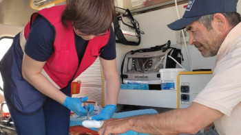 Фотография к новости: Қарағандылық дәрігерлер Оралға көмекке барды