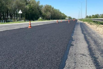 Фотография к новости: "Самара-Шымкент" автожолының бір бөлігі жөнделіп бітуге жақын