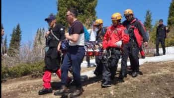 Фотография к новости: Іле Алатауында екі турист құтқарылды