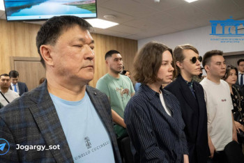 Фотография к новости: Бишімбаевтың соты: Ресейлік журналист Ксения Собчак арнайы рұқсатпен келді ме?