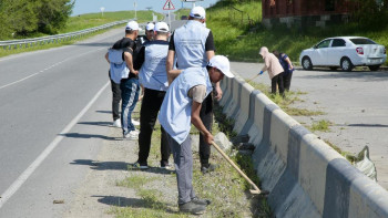 Фотография к новости: Сайрам ауданының бес ауылында экоакция ұйымдастырылды