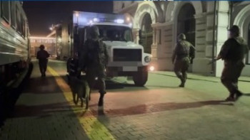 Фотография к новости: Ресейден аса ірі мөлшерде алаяқтық жасаған күдікті экстрадицияланды