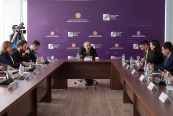 Фотография к новости: Отбасылардың әлеуметтік-психологиялық мәселелері жөнінде дөңгелек үстел өтті