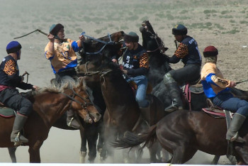 Фотография к новости: Қызылордада көкпардан ел чемпионаты өтіп жатыр