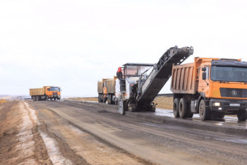 Фотография к новости: Ой-шұңқыры көп Ақтөбенің жолы қашан жөнделеді?