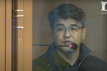 Фотография к новости: "Кемсітіп, қорлағым келді". Бишімбаев Салтанатты неге видеоға түсіргенін айтты