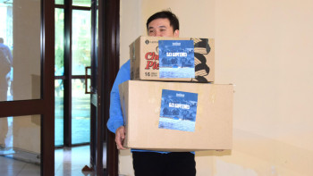 Фотография к новости: Жетісулық студенттер батысқа гуманитарлық көмек жіберді