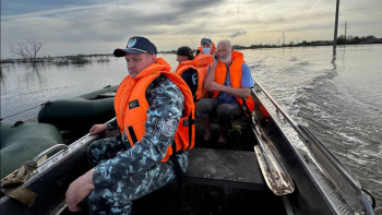 Фотография к новости: Батыс Қазақстанда полиция екі ер адамды дер кезінде эвакуациялады