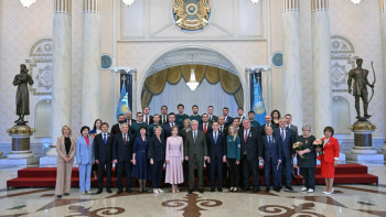 Фотография к новости: Президентінің Жарлығымен бірқатар ұлт өкілдері марапатталды