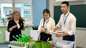 Фотография к новости: "Өз ағашыңды өсір" акциясына 340 мыңнан аса оқушы қатысты