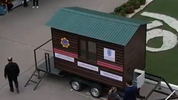 Фотография к новости: Сәтбаев университетінің студенттері мобильді жер сілкінісі симуляторын әзірледі