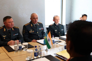 Фотография к новости: Кеңес алаңында Үндістан делегациясының өкілімен хаттамалық кездесу өтті