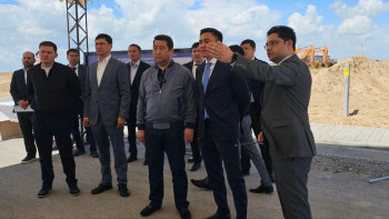 Фотография к новости: Ауыл шаруашылығы министрі Шымкент шаруаларымен кездесті