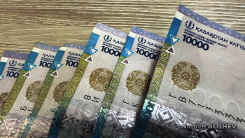 Фотография к новости: Теңгеде қандай өзгерістер болуы мүмкін: сарапшы пікірі