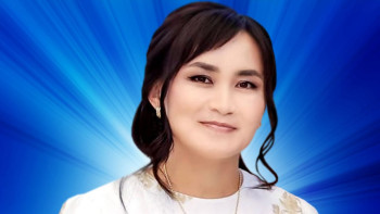 Фотография к новости: Алладан туған күнімде маңайым толған жыр екен – Жұлдыз Бейсек