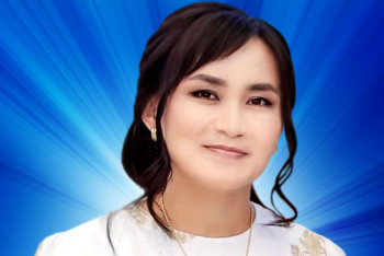 Фотография к новости: Алладан туған күнімде маңайым толған жыр екен – Жұлдыз Бейсек