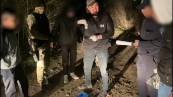 Фотография к новости: ШҚО-да 20 жастағы тұрғын есірткі сатты деген күдікке ілінді