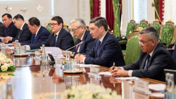 Фотография к новости: Қазақ-Тәжік арасындағы тауар айналымы 2 есеге артады