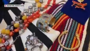 Фотография к новости: Танымал қазақстандық зергер Бельгияда көрмеге қатысты