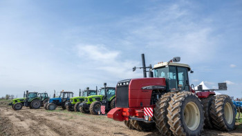 Фотография к новости: Жетісуда биыл қант қызылшасы үшін 8 сервистік-дайындау орталығы құрылады