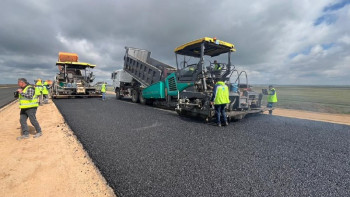 Фотография к новости: "Ақтөбе-Қандыағаш" жолын қайта жаңарту жұмысы қарқынды жүргізілуде